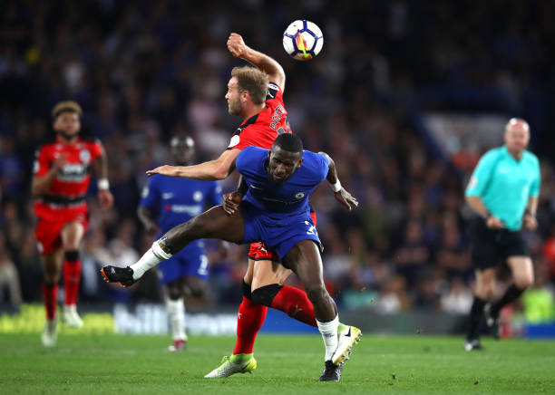 海港的进攻 海港的进攻