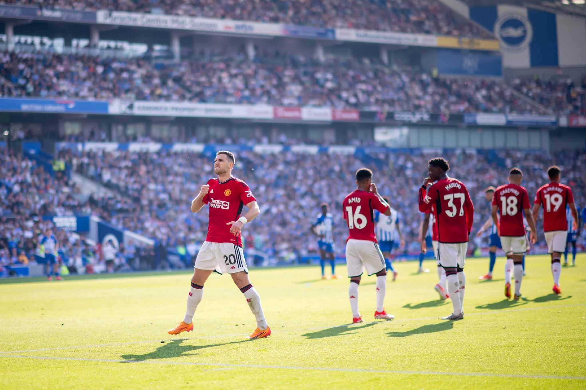 甲与英超在 甲与英超在