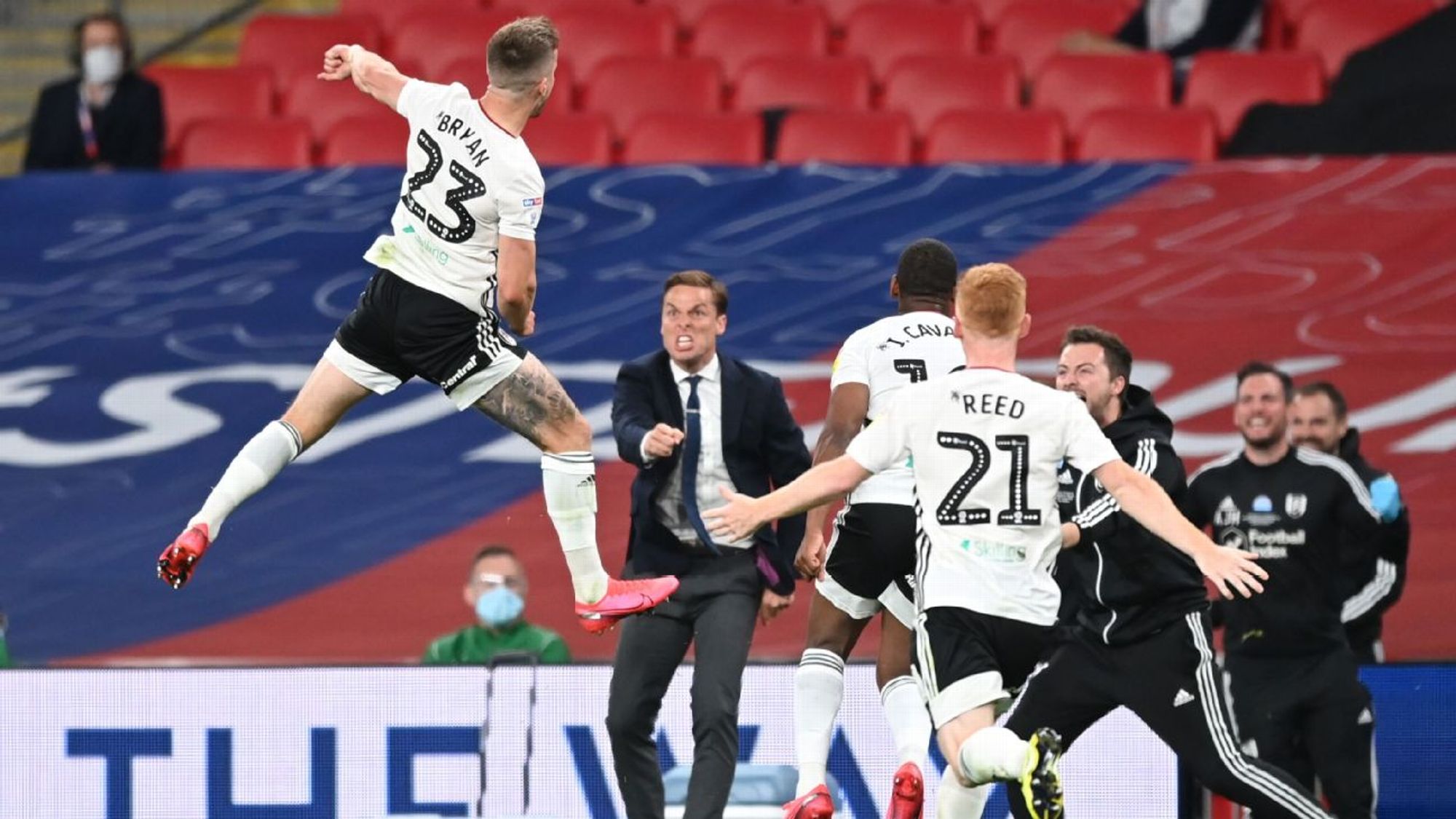 他的帅位仍 他的帅位仍